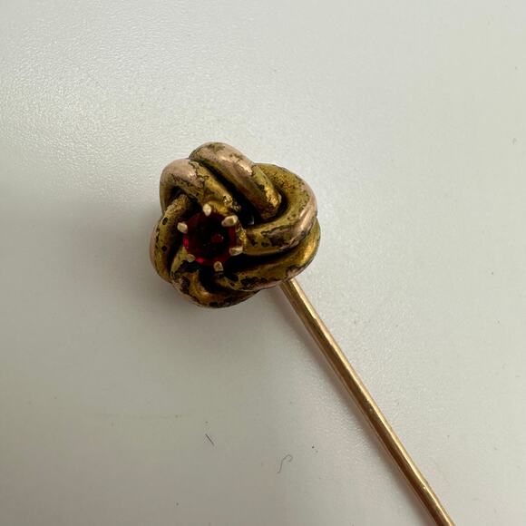 Antique Victorian solid 12kt rose yellow gold red paste knotted stick pin brooch - Picture 2 of 10